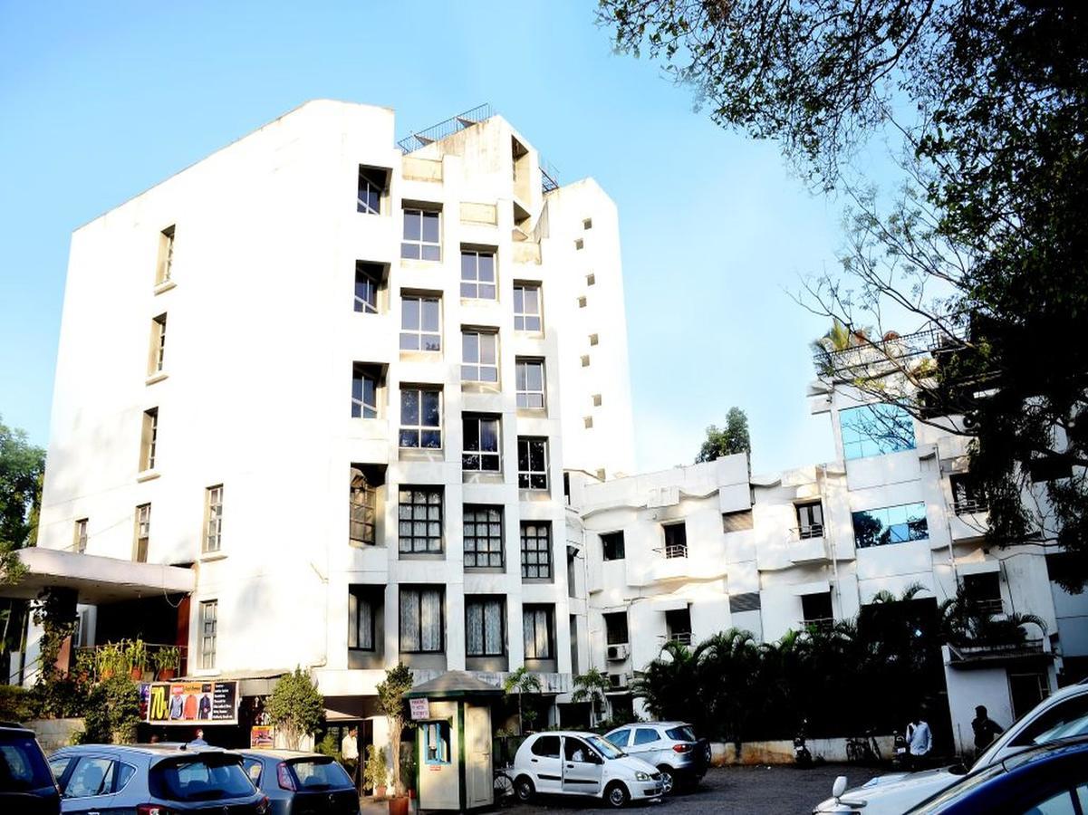 Hotel Ashiyana Pune Exterior foto